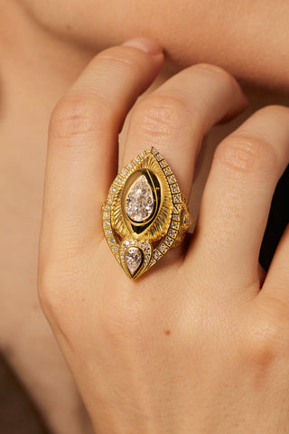 2.0CT & 0.4CT PEAR-CUT LAB-GROWN DIAMOND GLORY RING IN 14K YELLOW GOLD