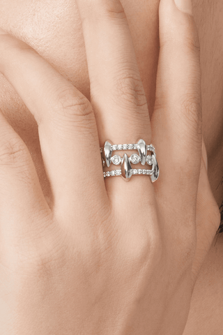 9K White Gold Lab-Diamonds Hollow Uni-sex Ring