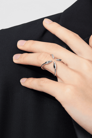 9K White Gold Lab-Diamonds Canines Hollow Uni-sex Ring