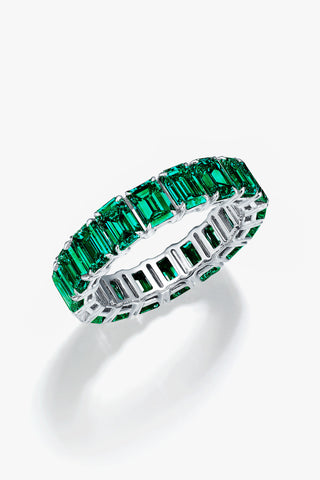 EMERALD-CUT LAB-GROWN EMERALD VIBRANT ETERNITY RING IN 18K GOLD