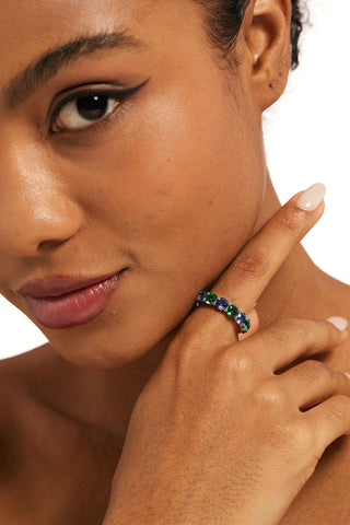 ROUND-CUT LAB-GROWN EMERALD & SAPPHIRE VIBRANT ETERNITY RING IN 18K GOLD