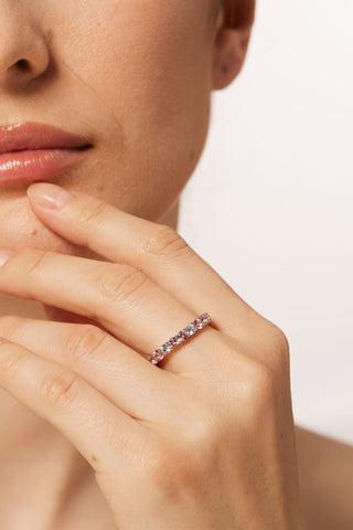 ROUND-CUT LAB-GROWN PINK SAPPHIRE & DIAMOND VIBRANT ETERNITY RING IN 18K GOLD