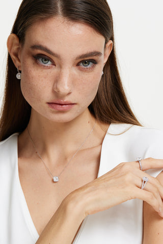 Cushion-cut Lab Diamond Halo Engagement Ring in White Gold - Zaiyou Jewelry
