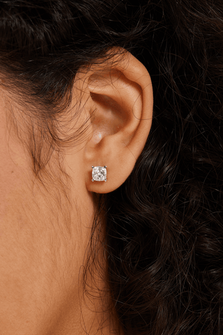 Cushion-cut Lab Diamond Solitaire Stud Earrings in White Gold - Zaiyou Jewelry