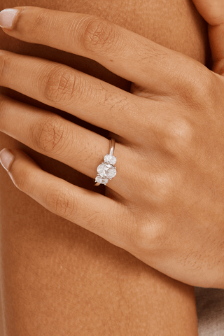 Three Stone Oval Lab Diamond Engagement Ring in White Gold - Zaiyou Jewelry