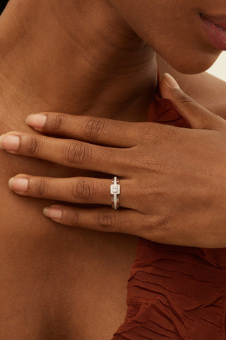 Lab Diamond Band Promise Ring in White Gold - Oval-Zaiyou Jewelry