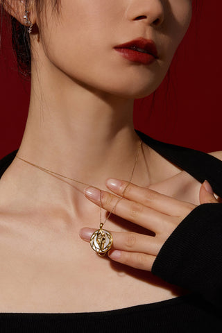 Lab Grown Diamond Chinese Zodiac Charm in Yellow Gold-Snake Pendant