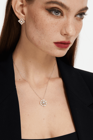 Lab Diamond Antique Pointer Pendant in White and Yellow Gold - Zaiyou Jewelry