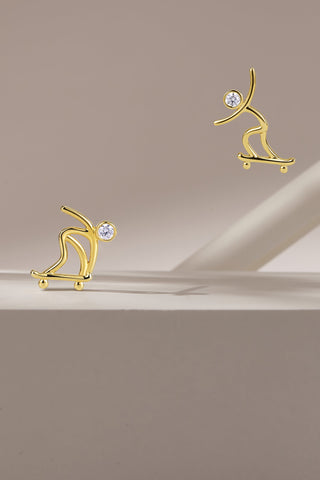 Skateboarding 2 Lab Diamond Single Stud Earring in Yellow Gold-Zaiyou Jewelry