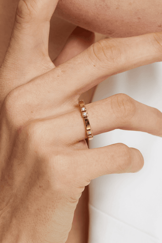 Lab Diamond Minimalist Wedding Ring in Yellow Gold - Small - Zaiyou Jewelry