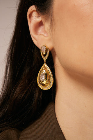 2.0CT & 1.0CT PEAR-CUT LAB-GROWN DIAMOND GLORY DROP EARRINGS IN 14K YELLOW GOLD