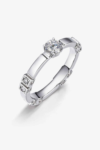 Lab Diamond Minimalist Engagement Ring in White Gold - Round