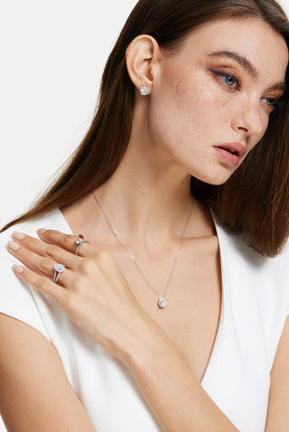 Oval Lab Diamond Halo Pendant in White Gold - Zaiyou Jewelry