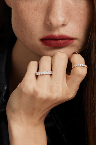 Cushion-cut Lab Diamond Eternity Ring in White Gold - Zaiyou Jewelry