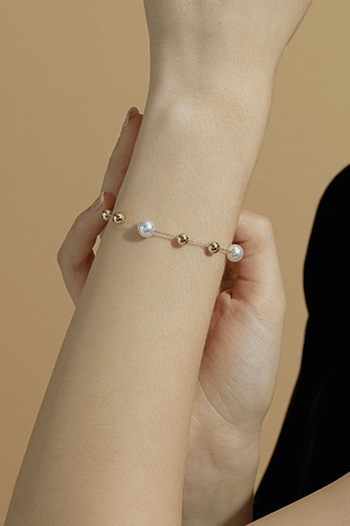 Akoya Pearl Classic Bracelet in Yellow Gold - Zaiyou Jewelry